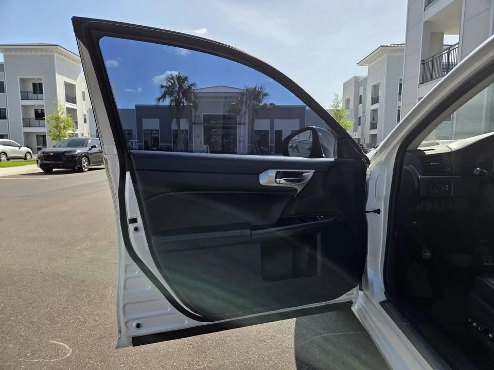2015 Lexus CT - Image 7 of 20