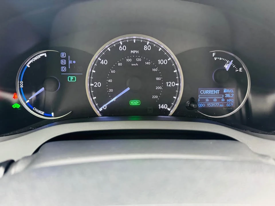 2015 Lexus CT - Image 14 of 15