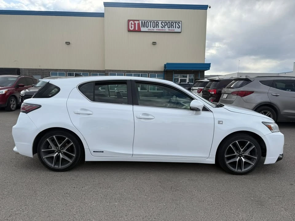 2015 Lexus CT - Image 4 of 19
