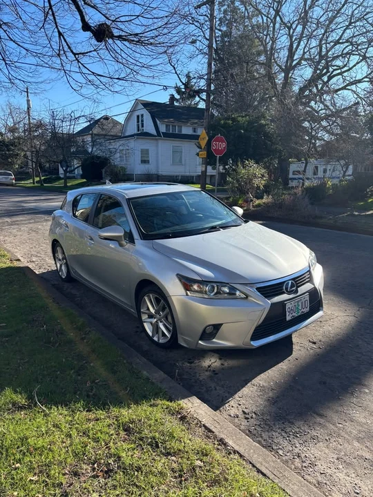 2015 Lexus CT - Image 3 of 12