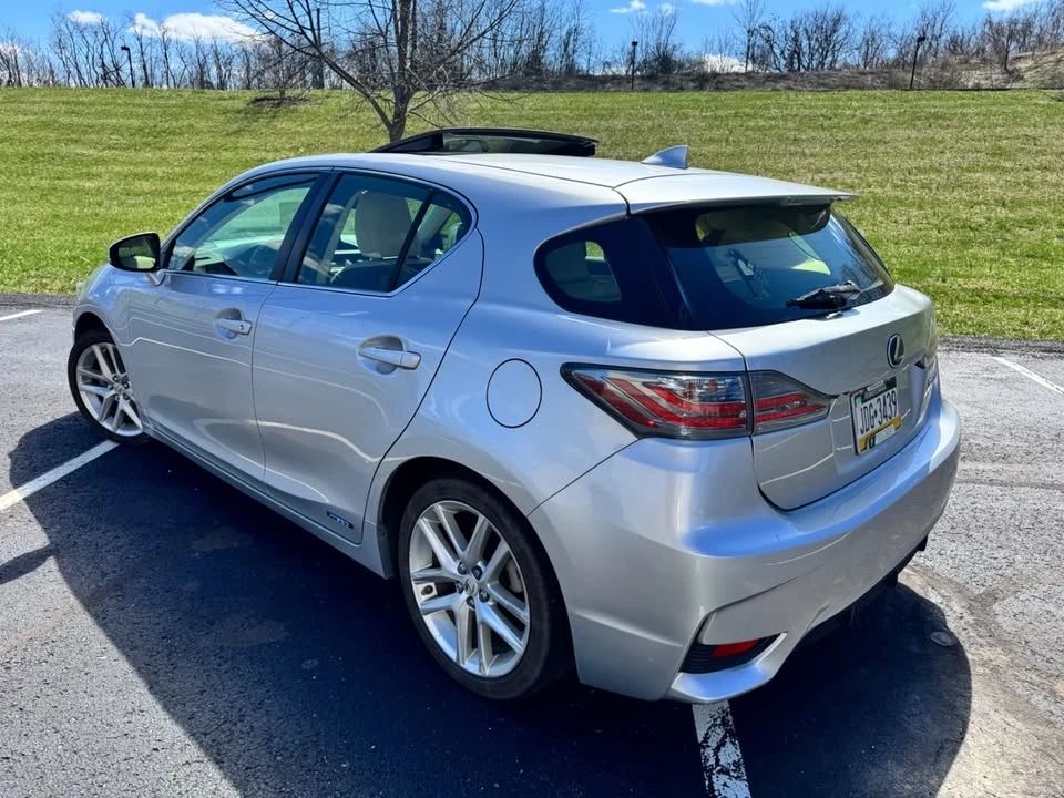2015 Lexus CT - Image 6 of 19
