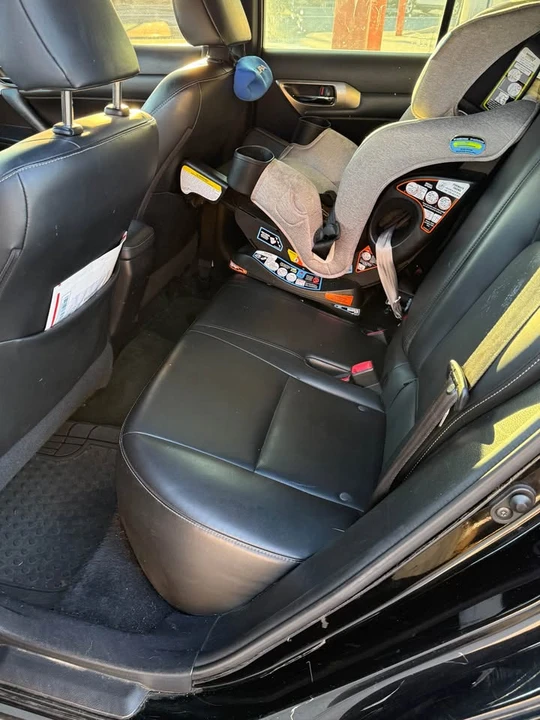 2015 Lexus CT - Image 8 of 10