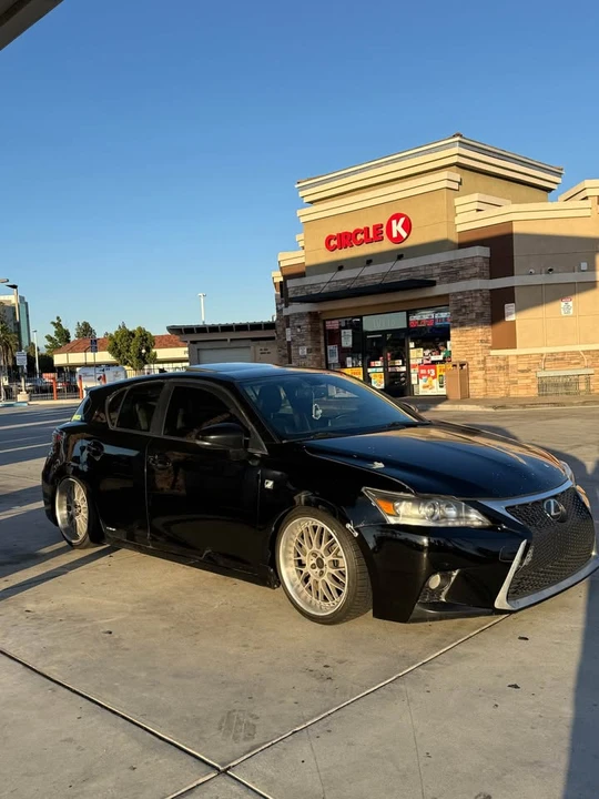 2015 Lexus CT - Image 6 of 10
