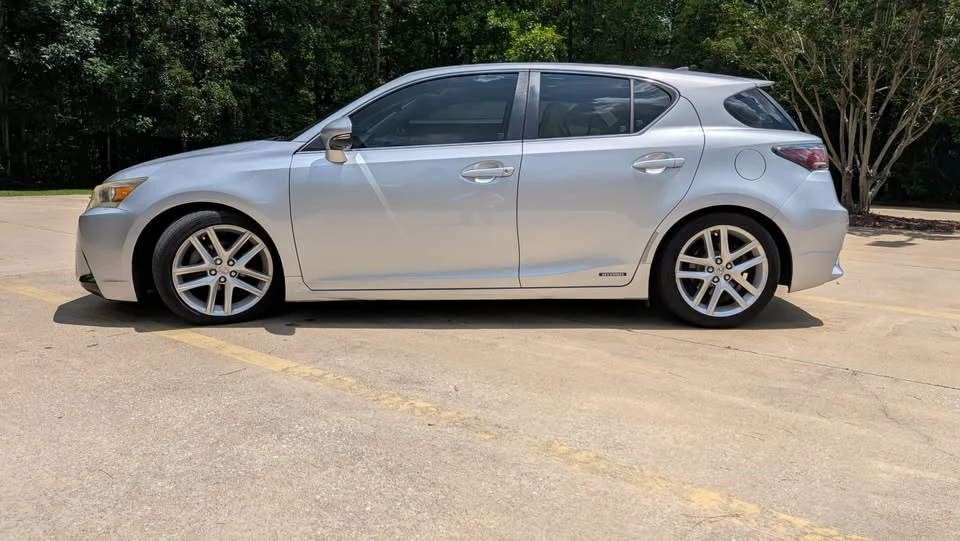 2015 Lexus CT - Image 3 of 21
