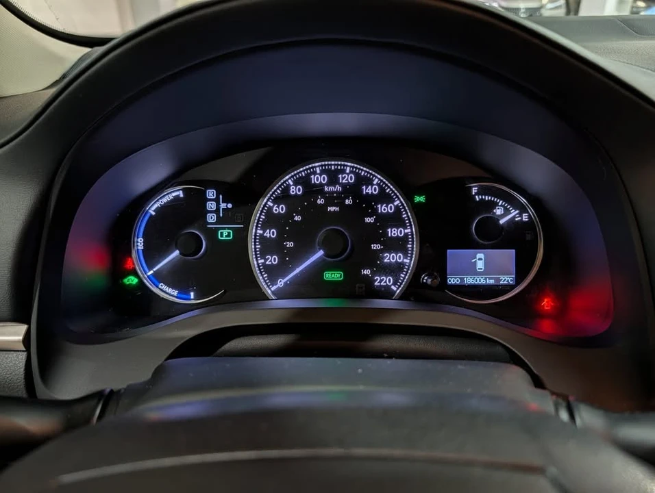 2015 Lexus CT - Image 2 of 5
