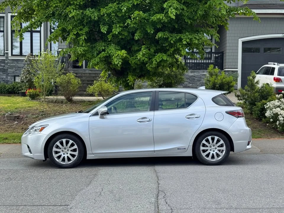 2015 Lexus CT - Image 3 of 20
