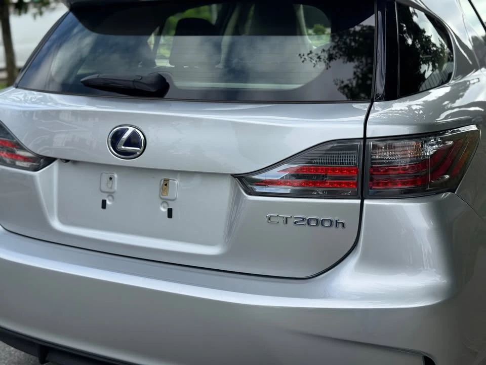 2015 Lexus CT - Image 7 of 20