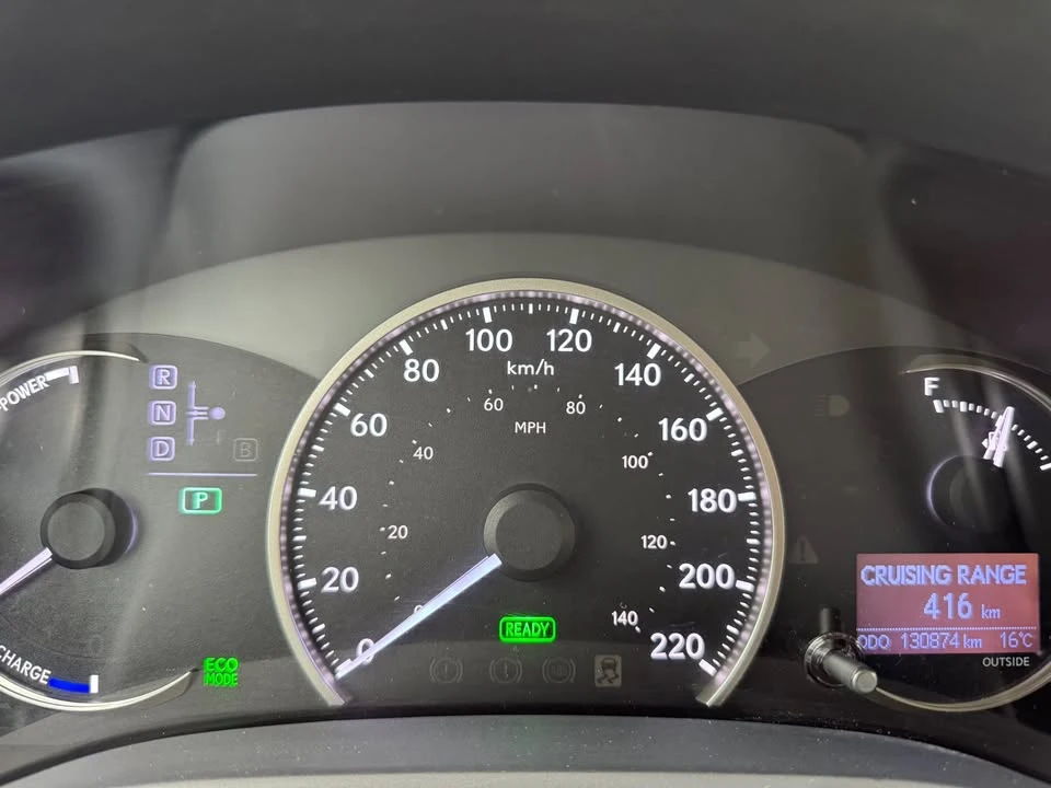 2015 Lexus CT - Image 14 of 20