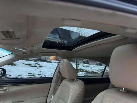 2015 Lexus ES 6th Gen - Image 11 of 12