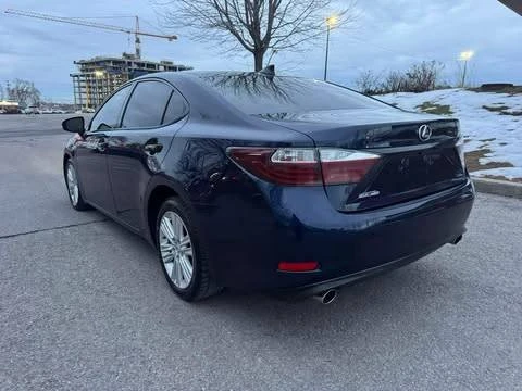 2015 Lexus ES 6th Gen - Image 5 of 12