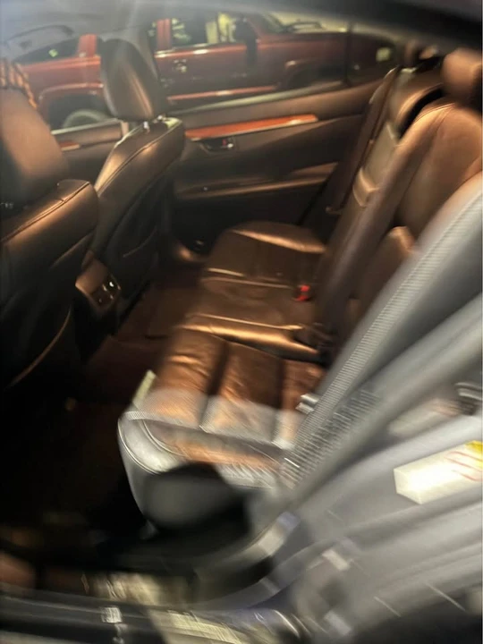 2015 Lexus ES 6th Gen - Image 10 of 10