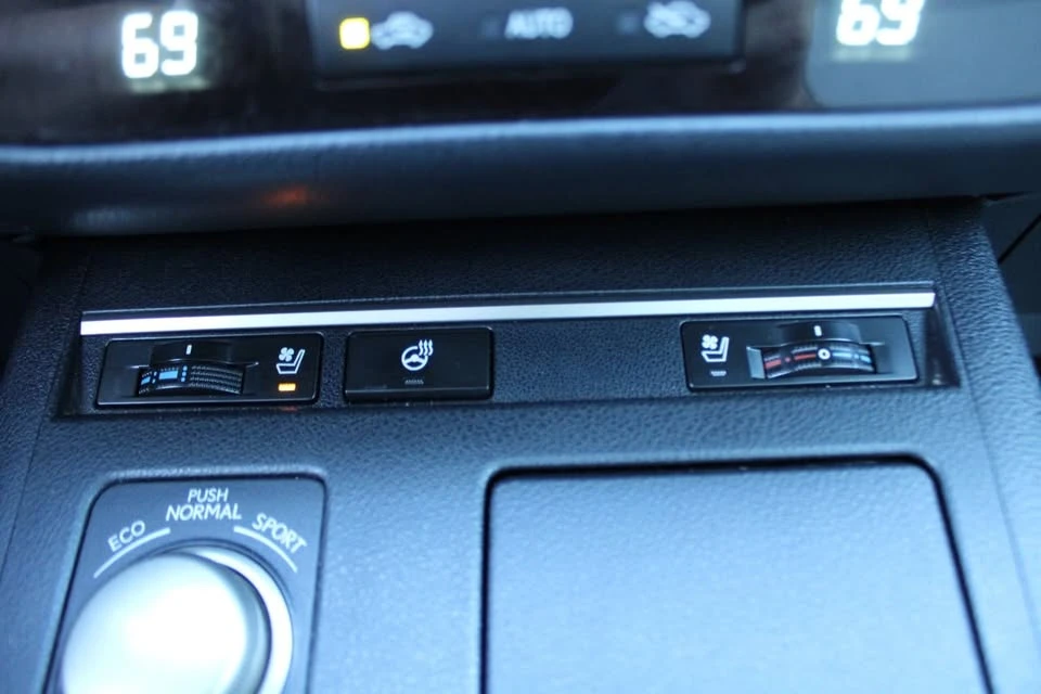2015 Lexus ES 6th Gen - Image 20 of 20