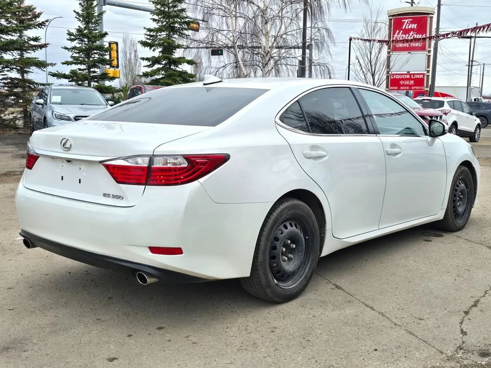 2015 Lexus ES 6th Gen - Image 5 of 19