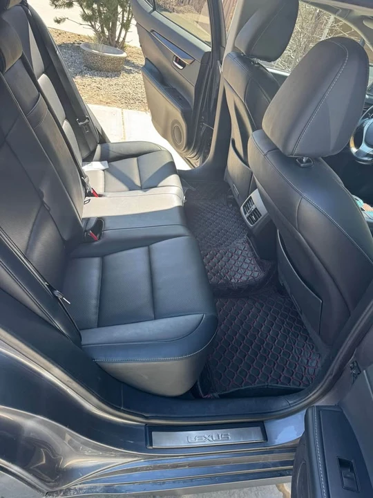 2015 Lexus ES 6th Gen - Image 4 of 10