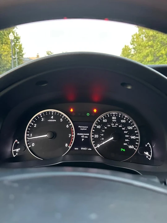 2015 Lexus ES 6th Gen - Image 3 of 11
