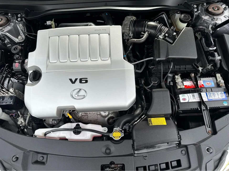 2015 Lexus ES 6th Gen - Image 20 of 20