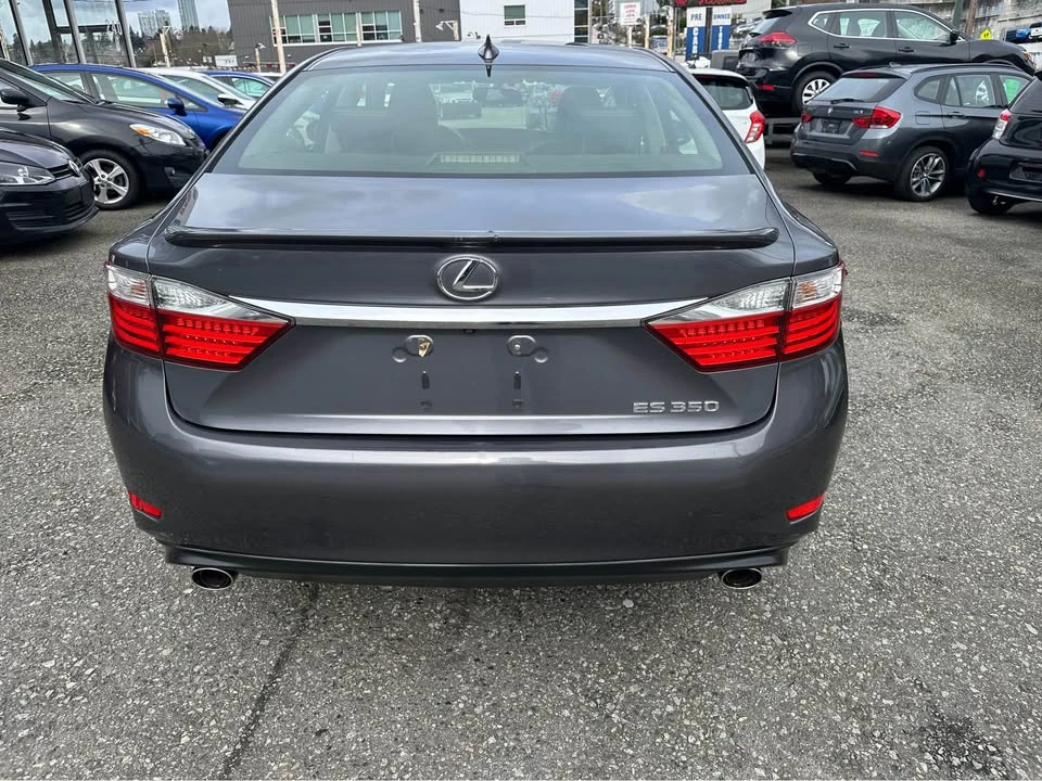 2015 Lexus ES 6th Gen - Image 4 of 20