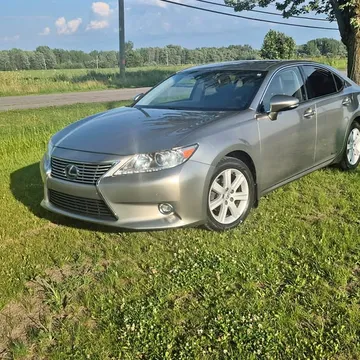 2015 Lexus es300h