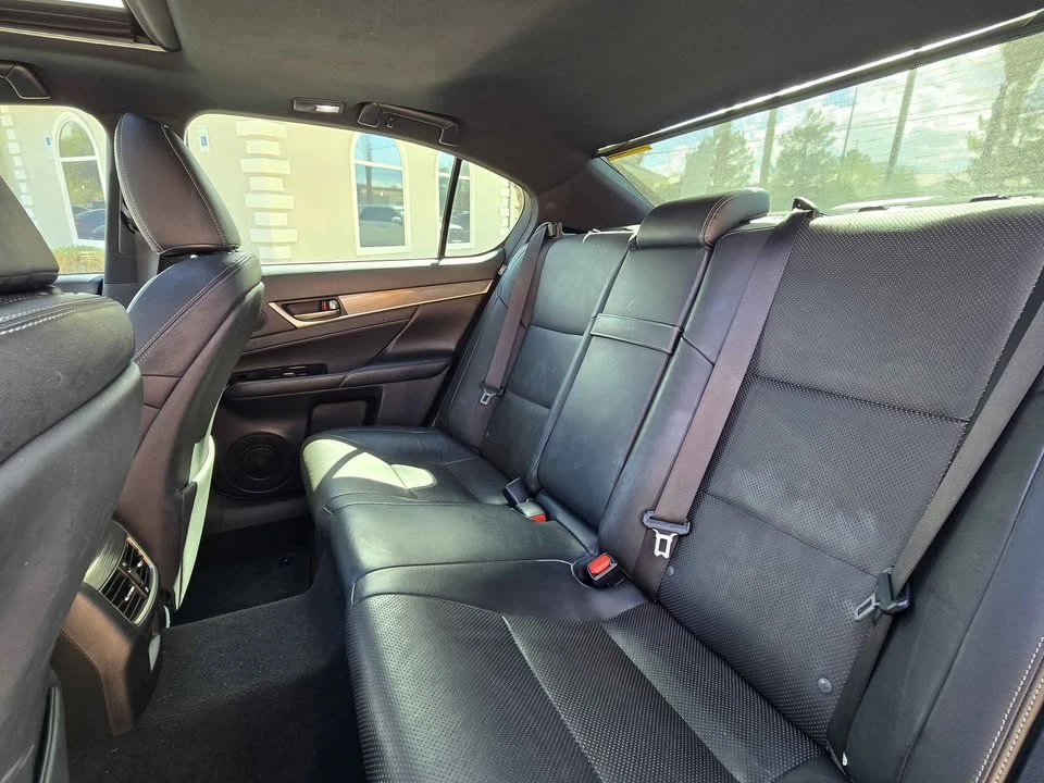 2015 Lexus GS 4th Gen - Image 17 of 17