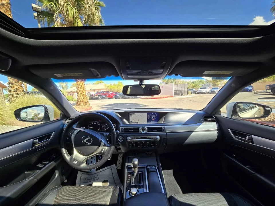 2015 Lexus GS 4th Gen - Image 11 of 17