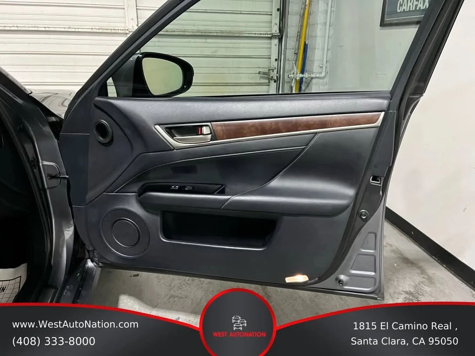 2015 Lexus GS 4th Gen - Image 10 of 12