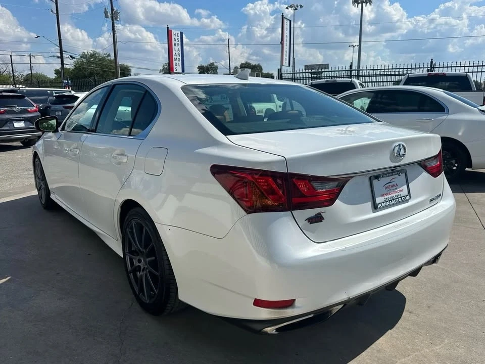 2015 Lexus GS 4th Gen - Image 4 of 13