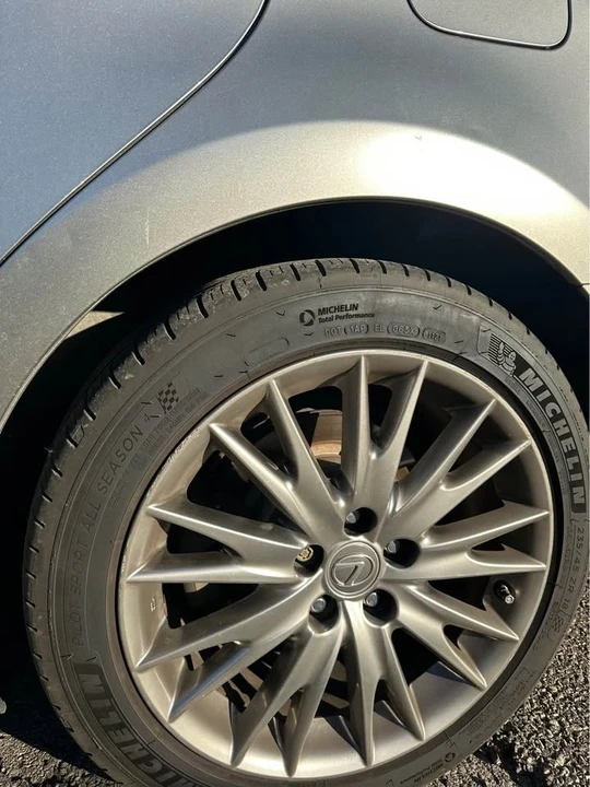 2015 Lexus GS 4th Gen - Image 5 of 9