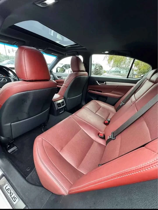 2015 Lexus GS 4th Gen - Image 10 of 14
