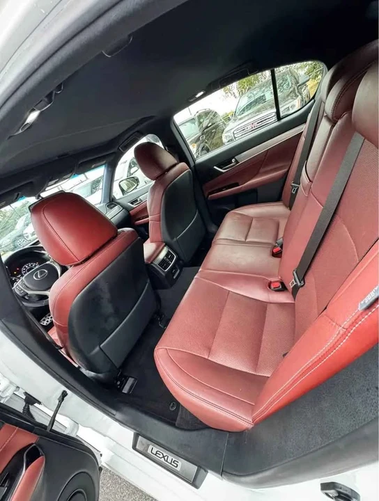 2015 Lexus GS 4th Gen - Image 9 of 14