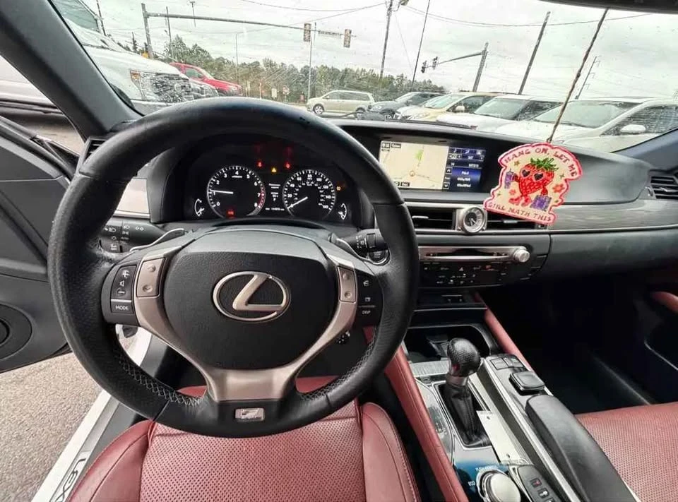 2015 Lexus GS 4th Gen - Image 12 of 14