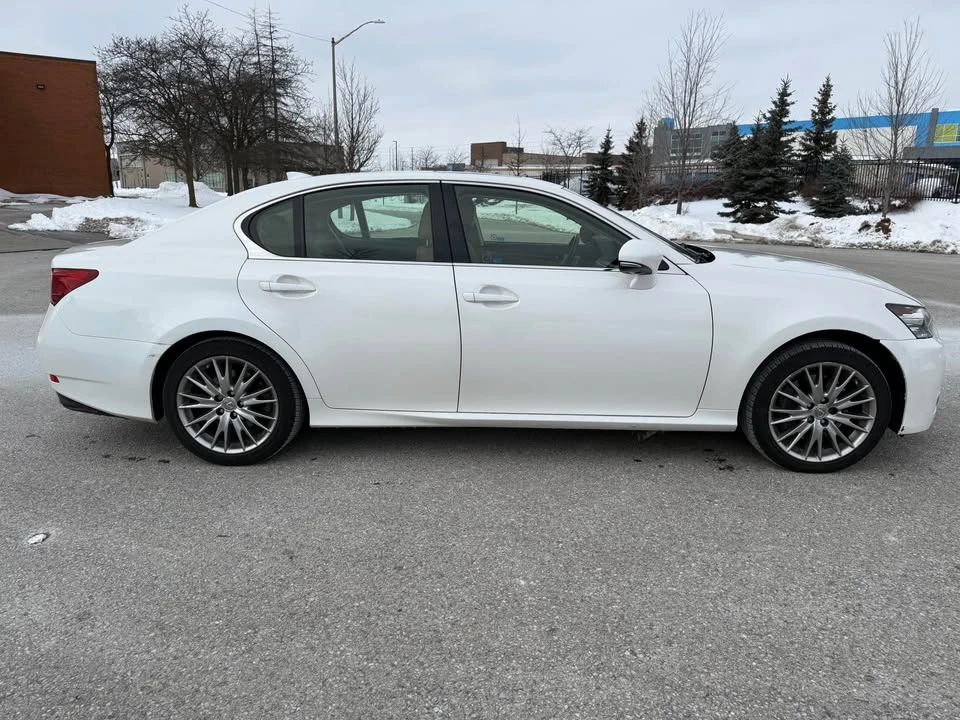 2015 Lexus GS 4th Gen - Image 4 of 11