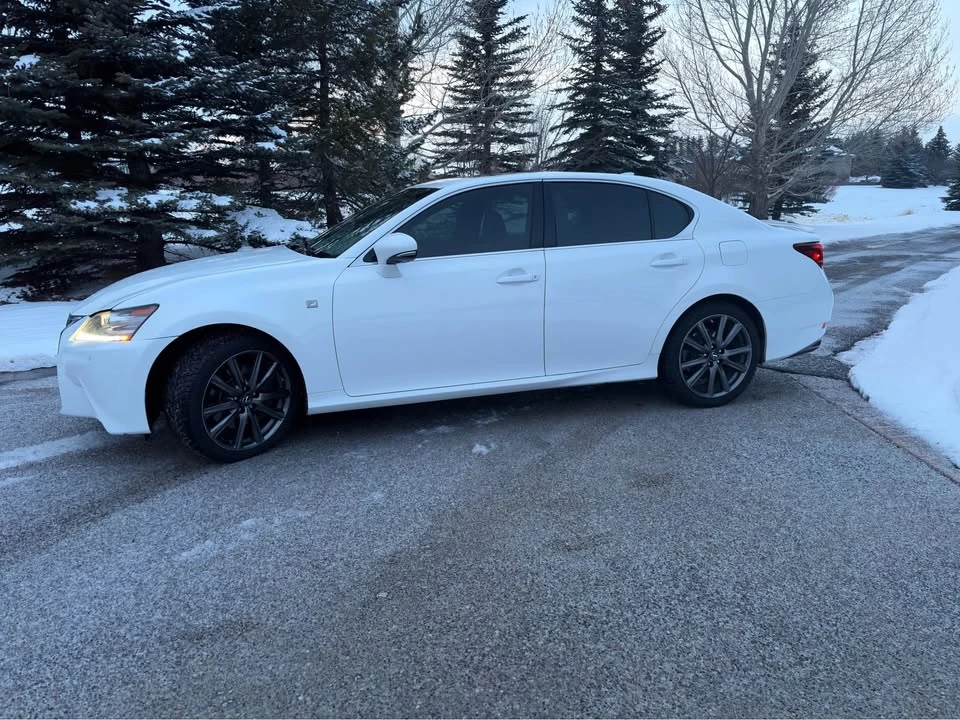 2015 Lexus GS 4th Gen - Image 2 of 9