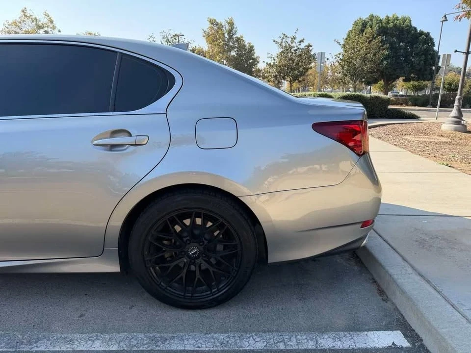 2015 Lexus GS 4th Gen - Image 9 of 18