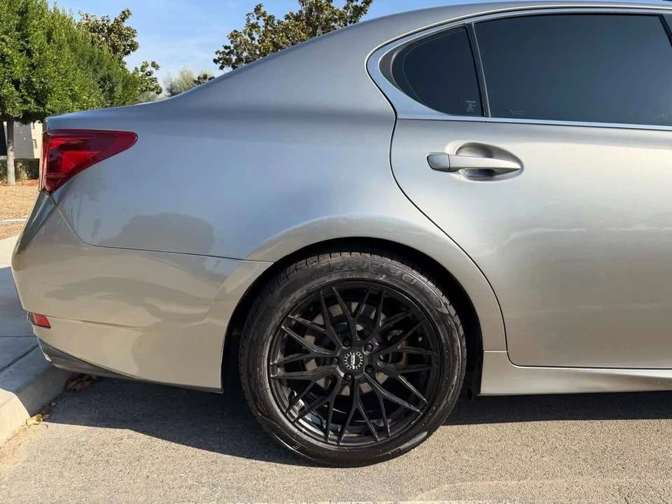 2015 Lexus GS 4th Gen - Image 8 of 18
