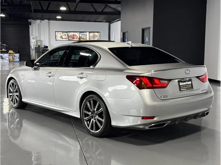 2015 Lexus GS 4th Gen - Image 4 of 9