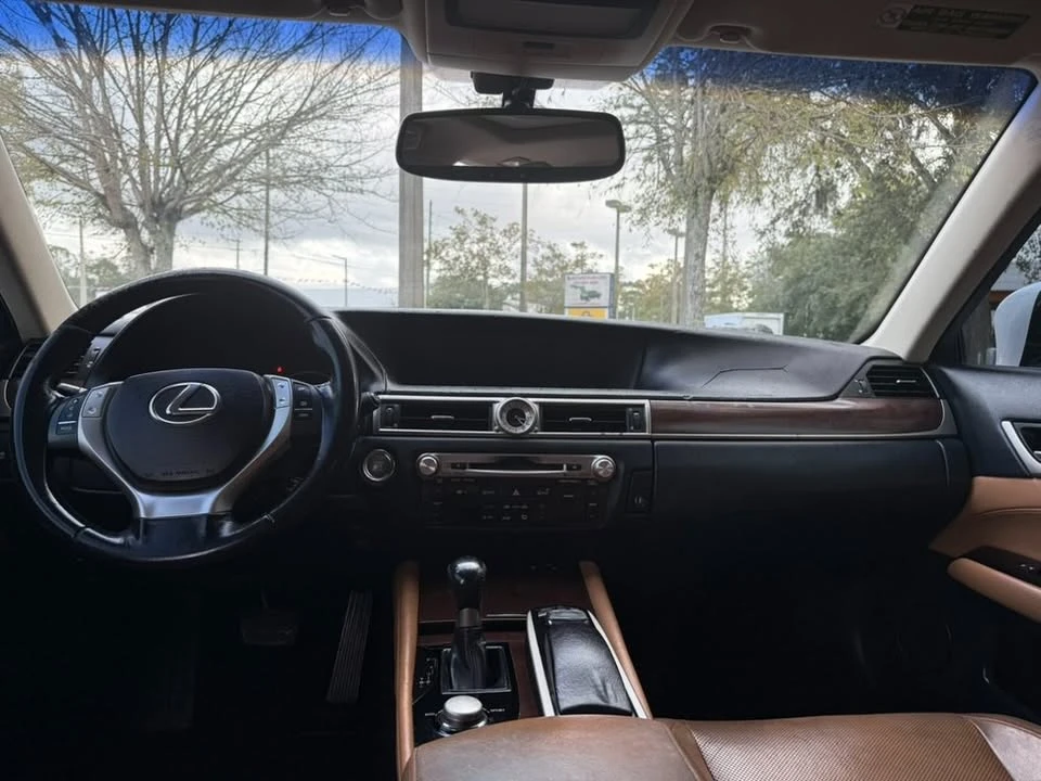2015 Lexus GS 4th Gen - Image 4 of 11