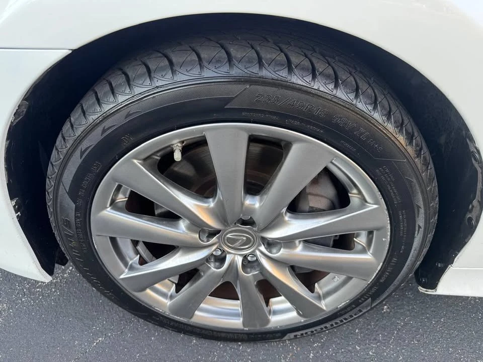 2015 Lexus GS 4th Gen - Image 20 of 20
