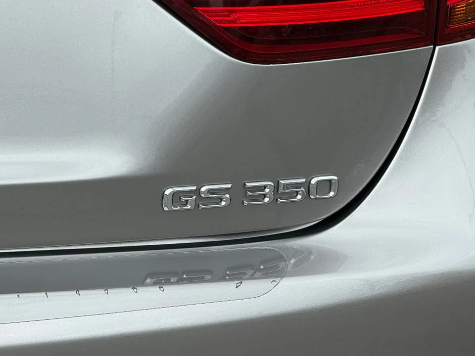 2015 Lexus GS 4th Gen - Image 11 of 20
