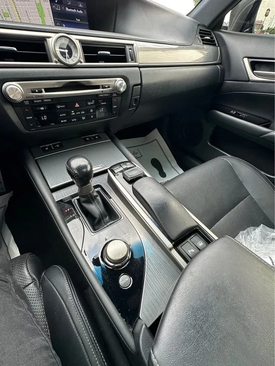2015 Lexus GS 4th Gen - Image 10 of 13