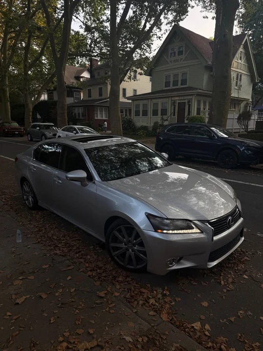 2015 Lexus GS 4th Gen - Image 4 of 10