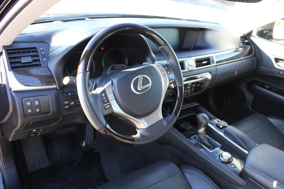 2015 Lexus GS 3rd Gen - Image 5 of 7