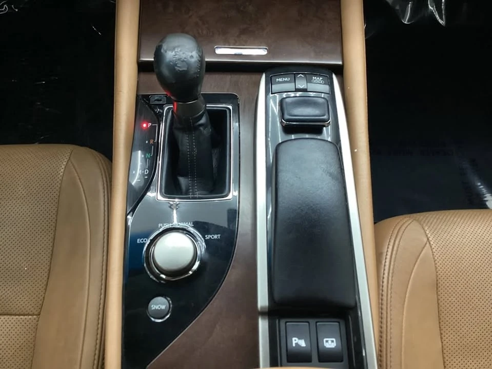 2015 Lexus GS 4th Gen - Image 17 of 19