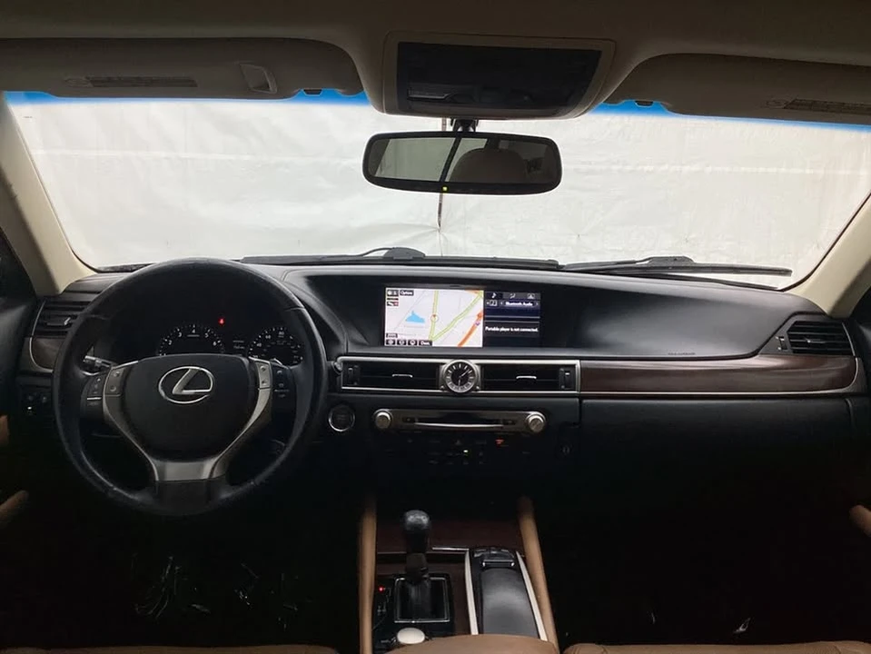 2015 Lexus GS 4th Gen - Image 11 of 19