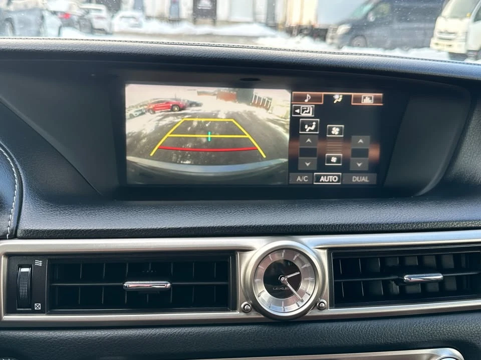 2015 Lexus GS 4th Gen - Image 14 of 19