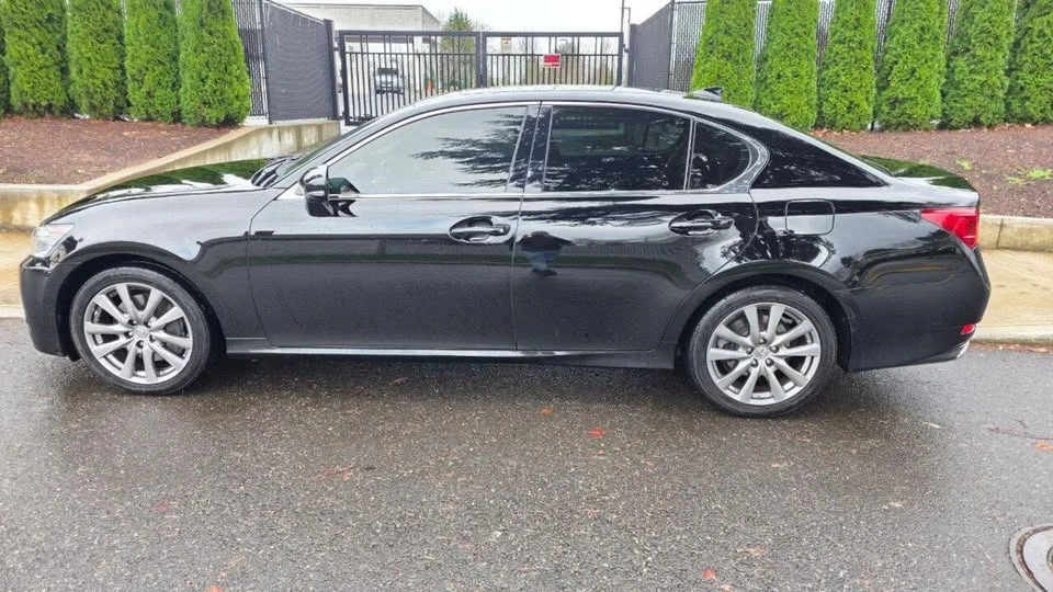 2015 Lexus GS 4th Gen - Image 9 of 14