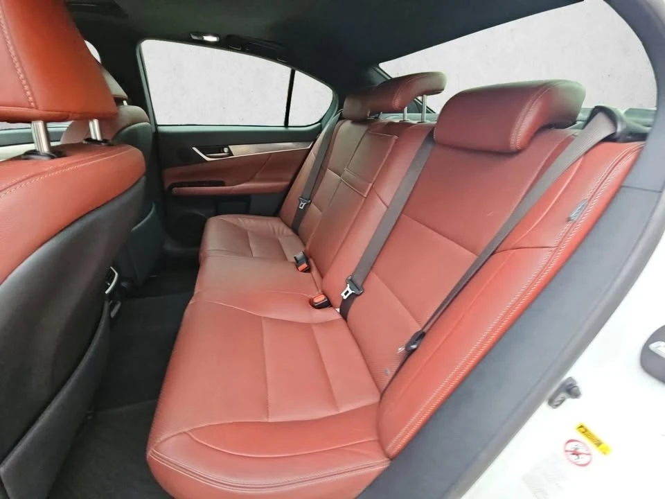 2015 Lexus GS 4th Gen - Image 17 of 20