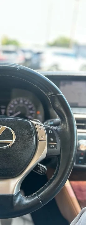 2015 Lexus GS 4th Gen - Image 11 of 13