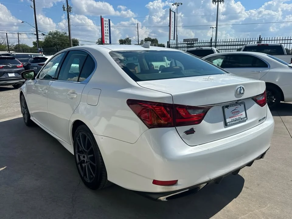 2015 Lexus GS 4th Gen - Image 4 of 13