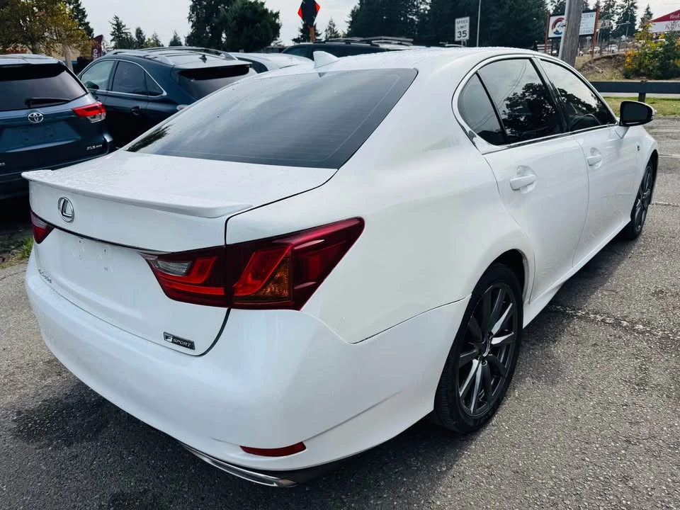 2015 Lexus GS 4th Gen - Image 3 of 15