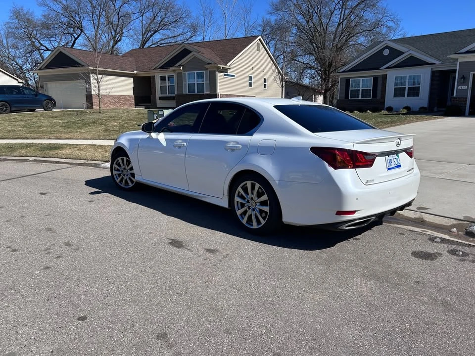 2015 Lexus GS 4th Gen - Image 6 of 7